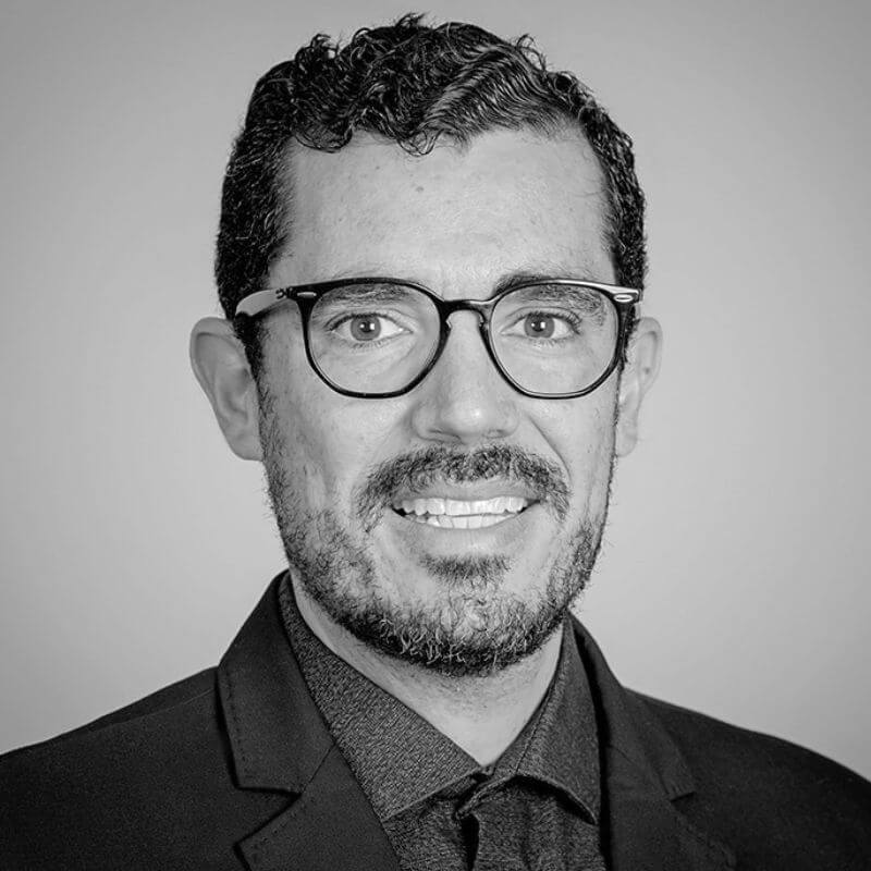 Roberto Iñiguez FloresPhoto