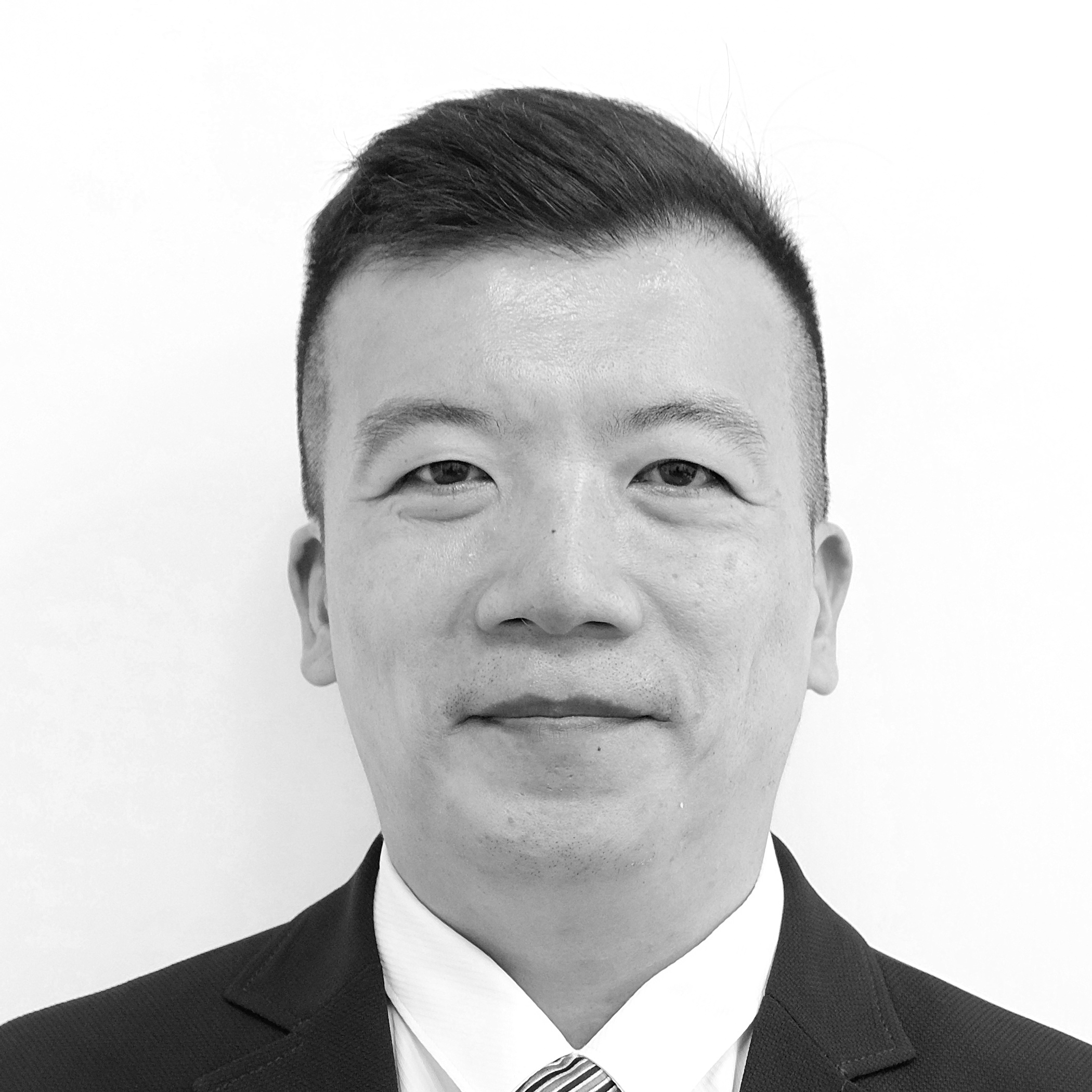 顏俊明 照片